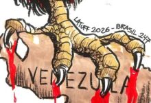 a imagen que ilustra pertenece a Latuff, ilustrador brasileño. "Caricaturista y, a veces, alborotador. Soy un cronista visual de la barbarie, se define en su página de Face.