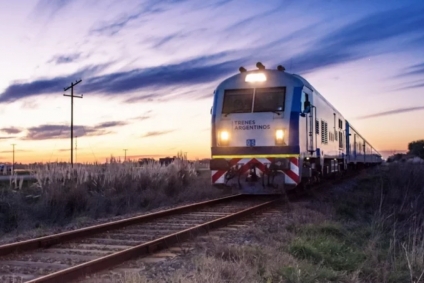 Este viernes al mediodía arribará el tren de la 