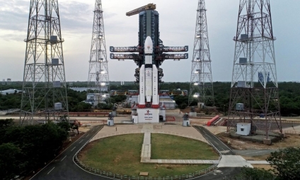 Misión espacial no tripulada de India entró en órbita lunar
