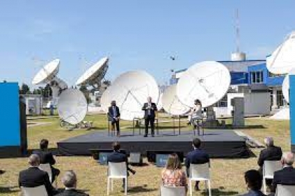 Argentina va a seguir promoviendo el desarrollo de la ciencia y la tecnología, asi lo confirmo el presidente
