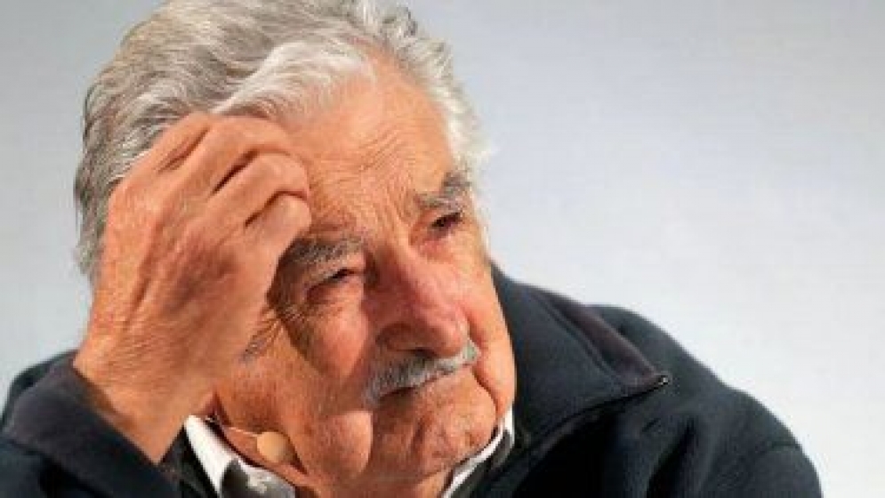 Pepe Mujica: &quot;Si pudiera votar, votaría por Massa con las dos manos&quot;